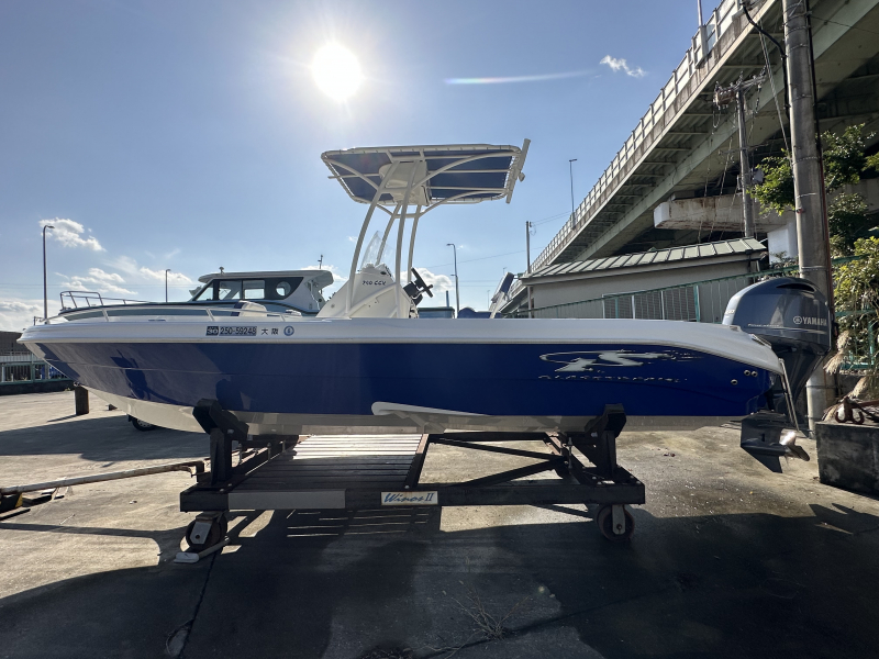 GlasstreamPowerBoat 240CC写真